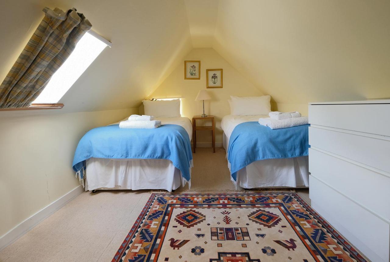 Lower Bruntlands Holiday home